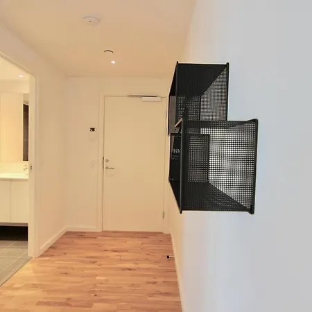 Stunning 2-br With Balcony Fantastic Views - 170 *